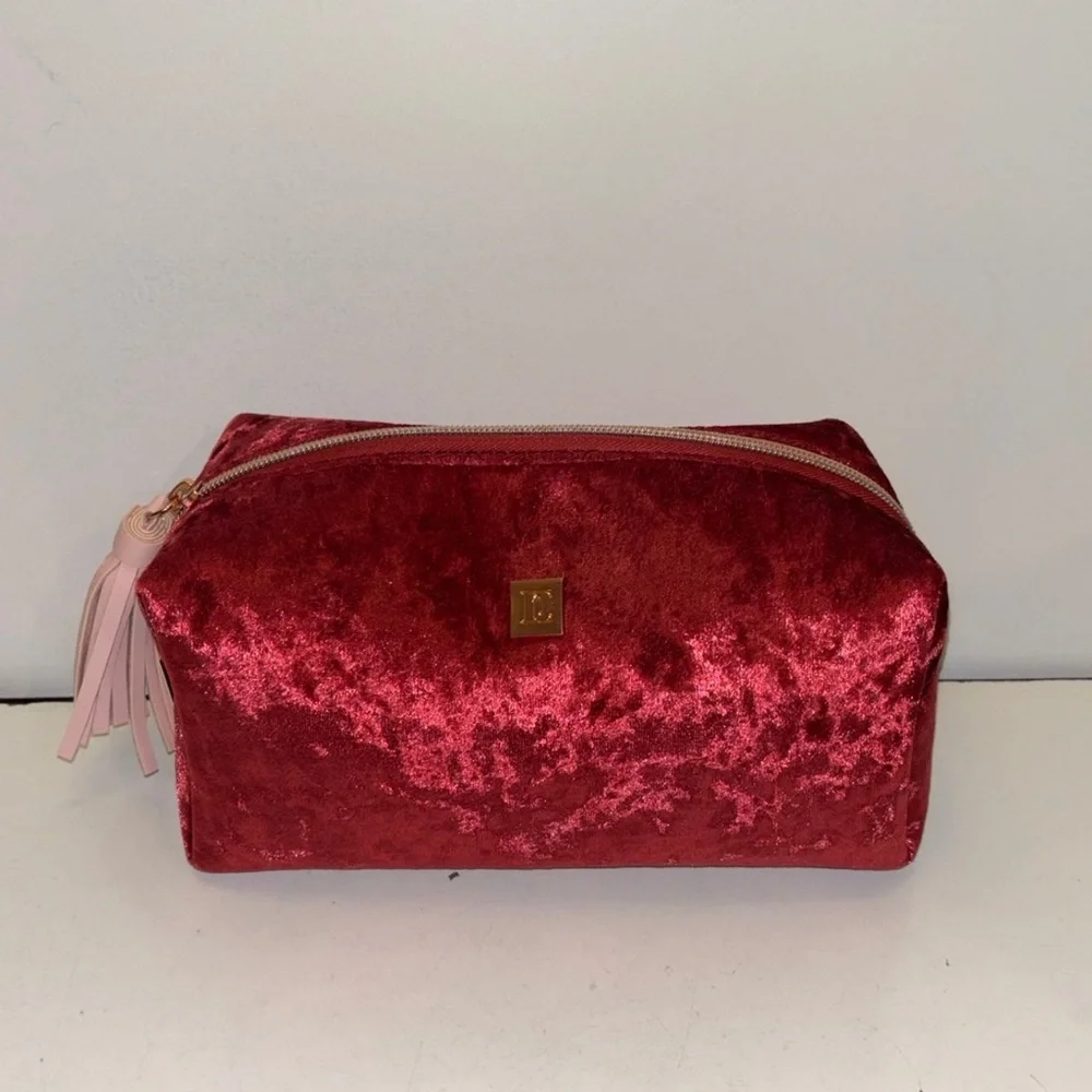 NWT Danielle creations red velvet make case/ bag